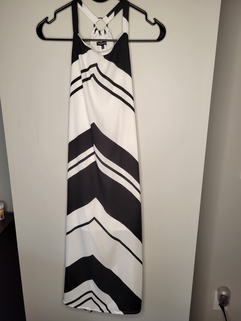 My Michelle Girls Black White Chevron Maxi Dress Sz 10 Halter Sleeveless Formal